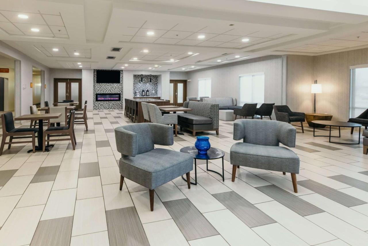 La Quinta Inn & Suites By Wyndham Ankeny Ia - Des Moines Ia Esterno foto