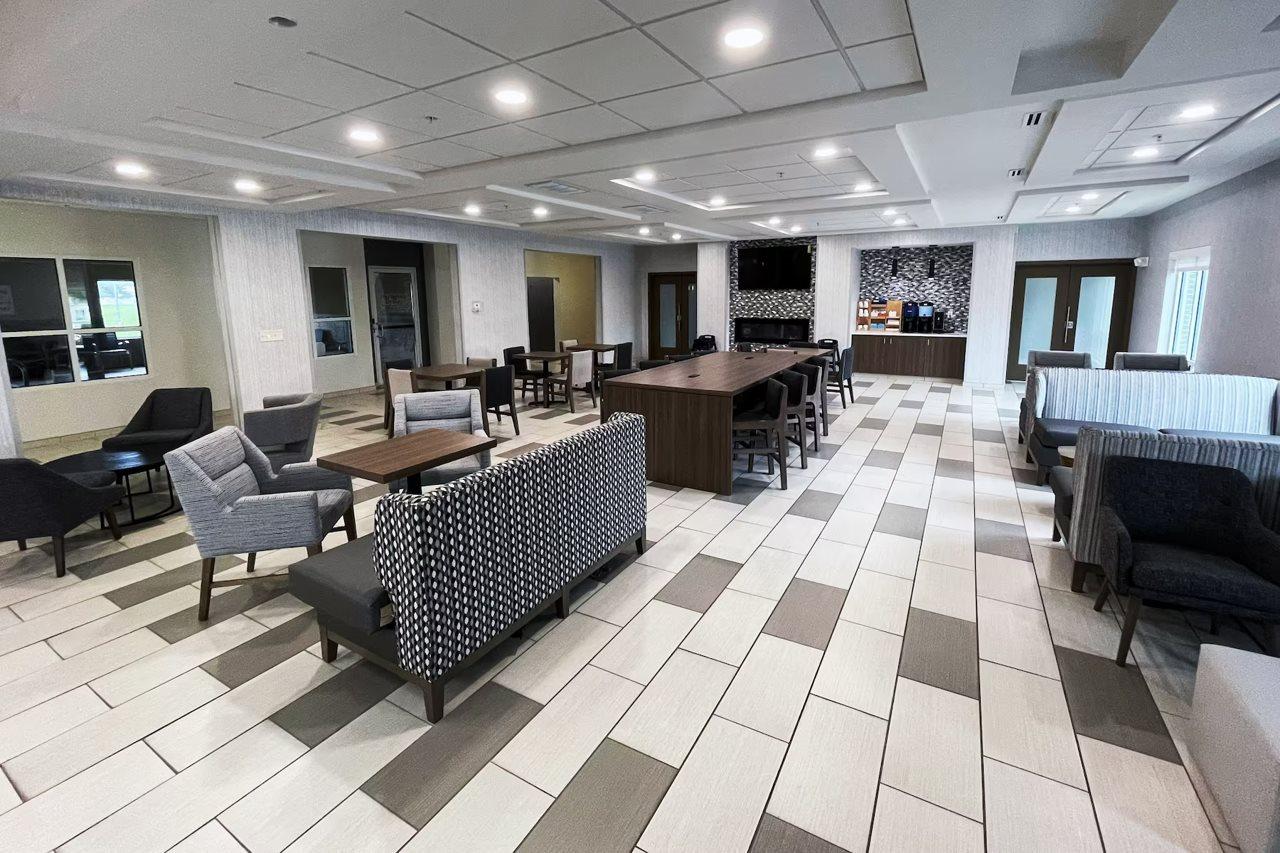 La Quinta Inn & Suites By Wyndham Ankeny Ia - Des Moines Ia Esterno foto