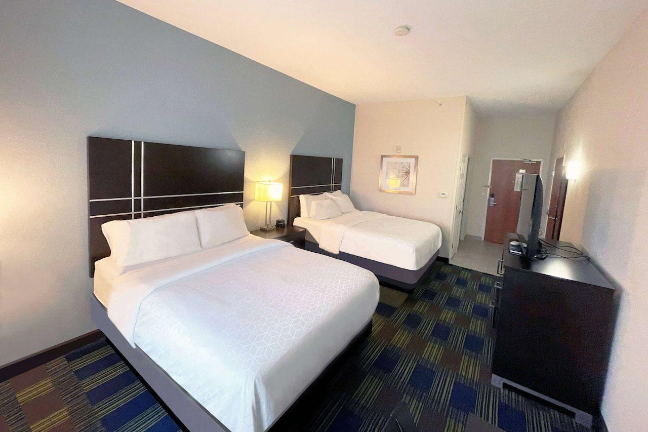 La Quinta Inn & Suites By Wyndham Ankeny Ia - Des Moines Ia Esterno foto